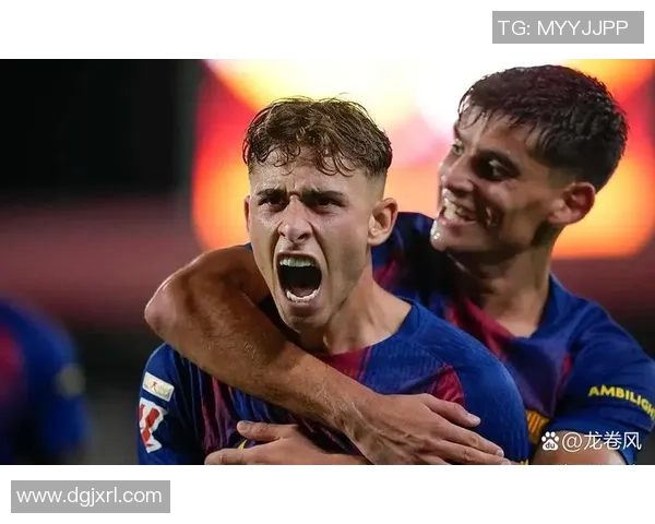 巴萨主场迎战埃瓦尔西甲第九轮精彩对决回顾与分析